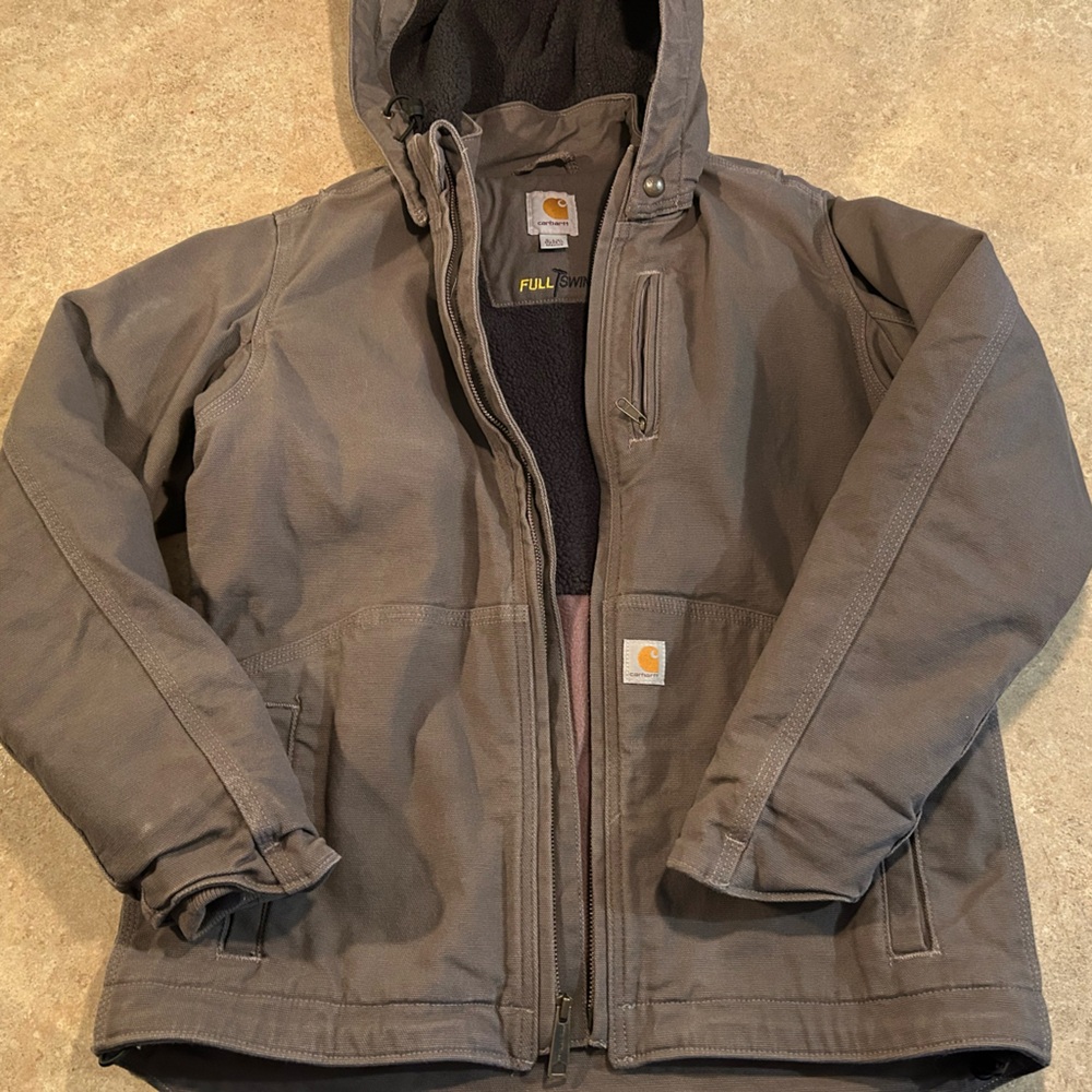 Carhartt heavy winter coat size small.
